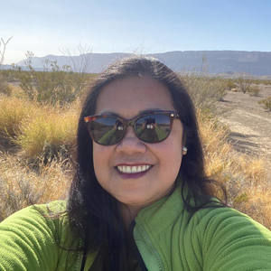 Meet your Posher, Dinnah